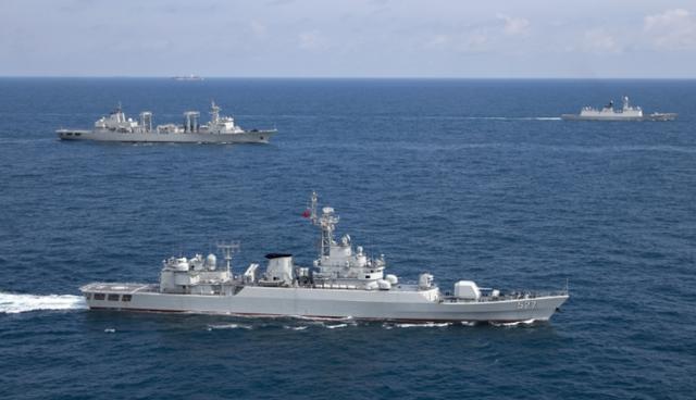 我想看一下中国海军,壮丽之师,时代之骄傲,中国海军,时代之骄傲,壮丽之师展雄风