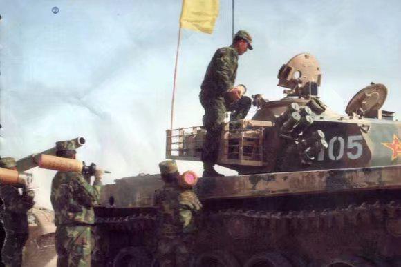 探究中国ztz99式主战坦克的卓越性能与特点,中国ztz99式主战坦克卓越性能与特点深度解析