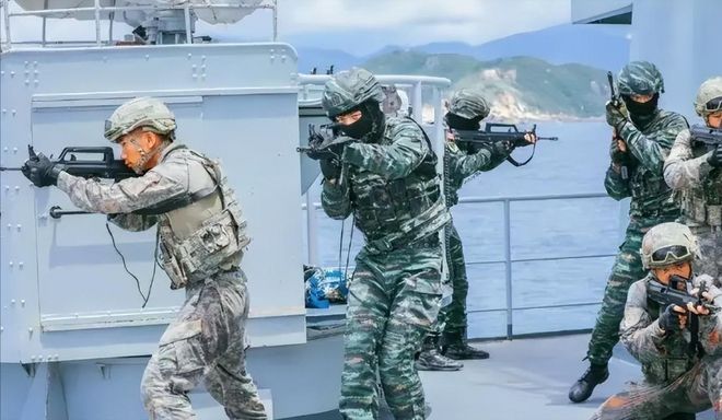 揭秘蛟龙突击队,一张珍贵照片背后的故事,揭秘蛟龙突击队,珍贵照片背后的故事