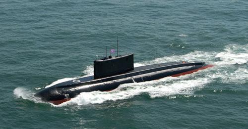 俄罗斯最先进的常规潜艇,技术革新与军事力量的体现,俄罗斯最新常规潜艇,技术革新引领军事力量新纪元